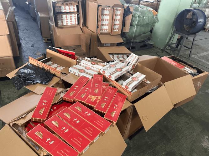 海关重拳出击，查获大量走私进口香烟，维护市场秩序与消费者权益